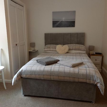 Crofton Guest House 웨이머스만 외부 사진