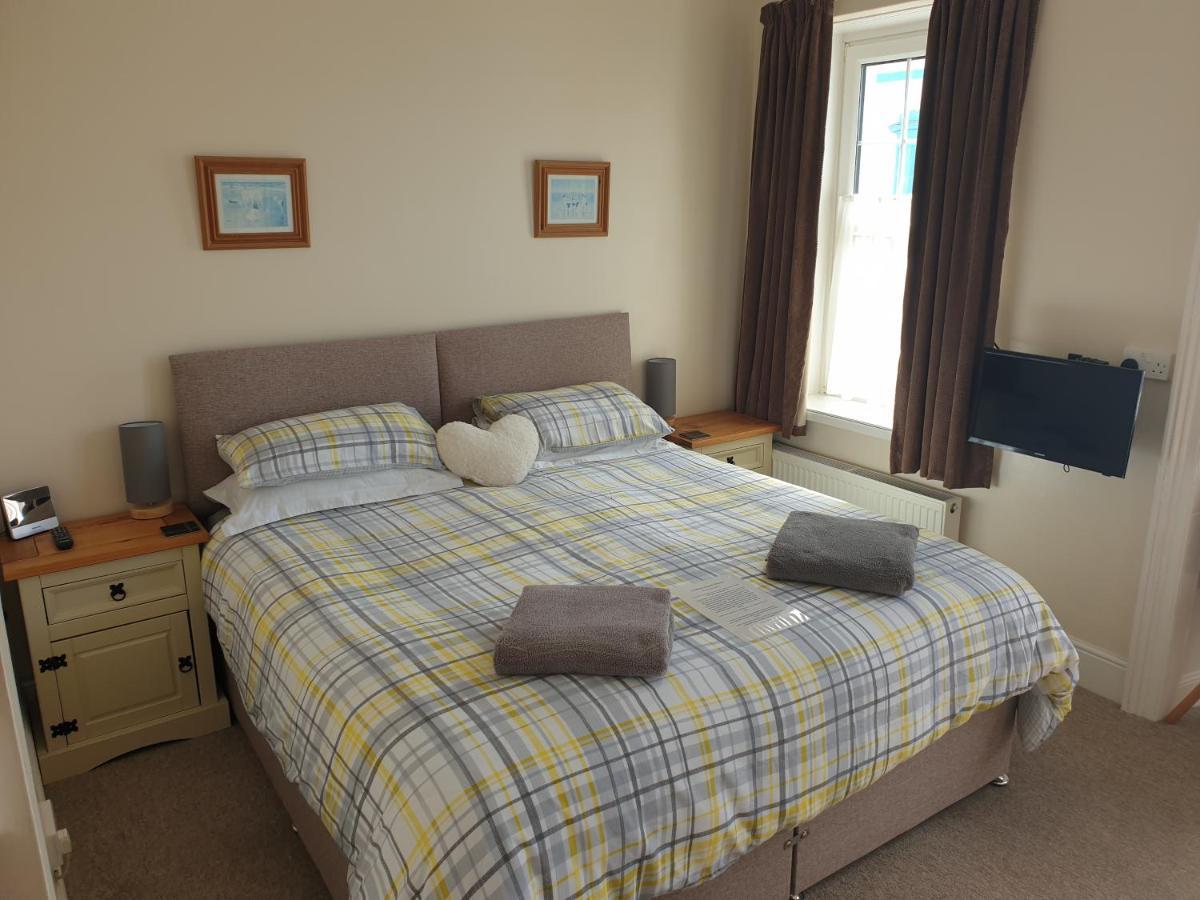 Crofton Guest House 웨이머스만 외부 사진