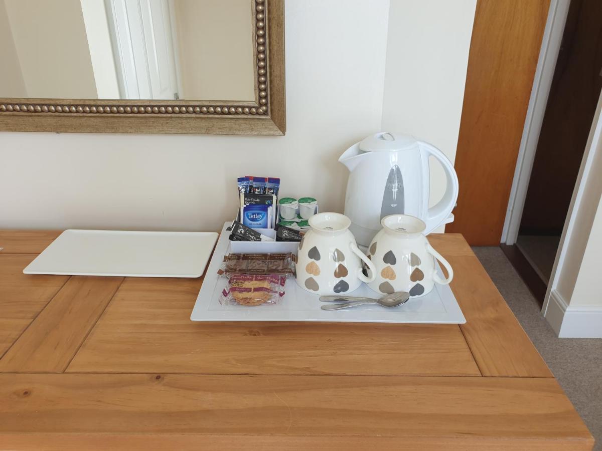 Crofton Guest House 웨이머스만 외부 사진