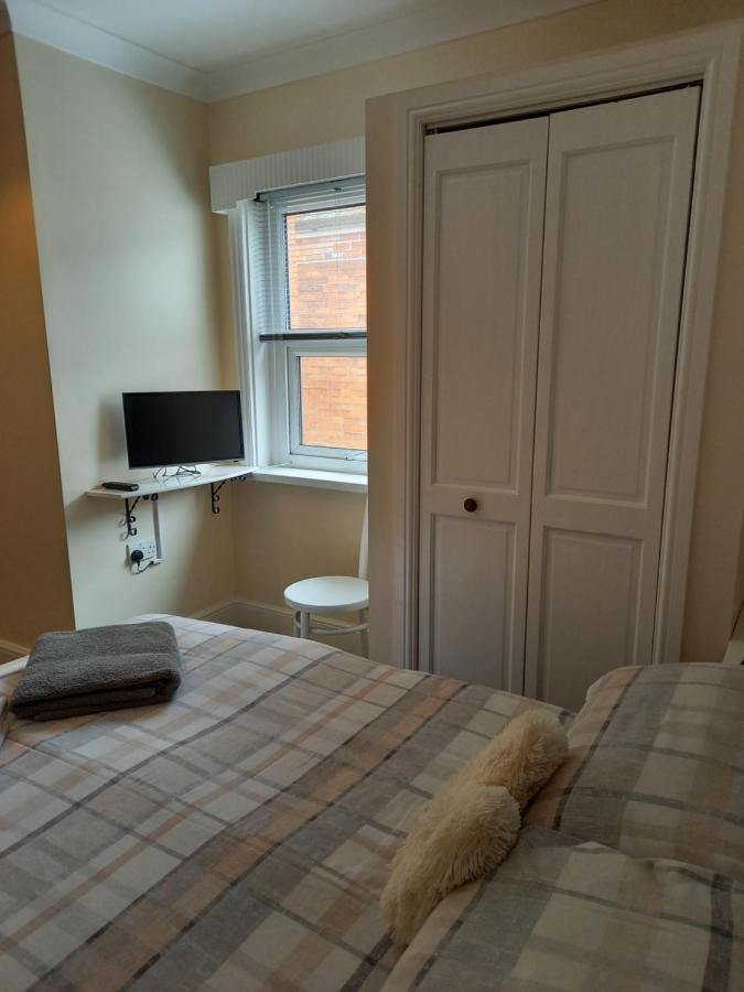 Crofton Guest House 웨이머스만 외부 사진