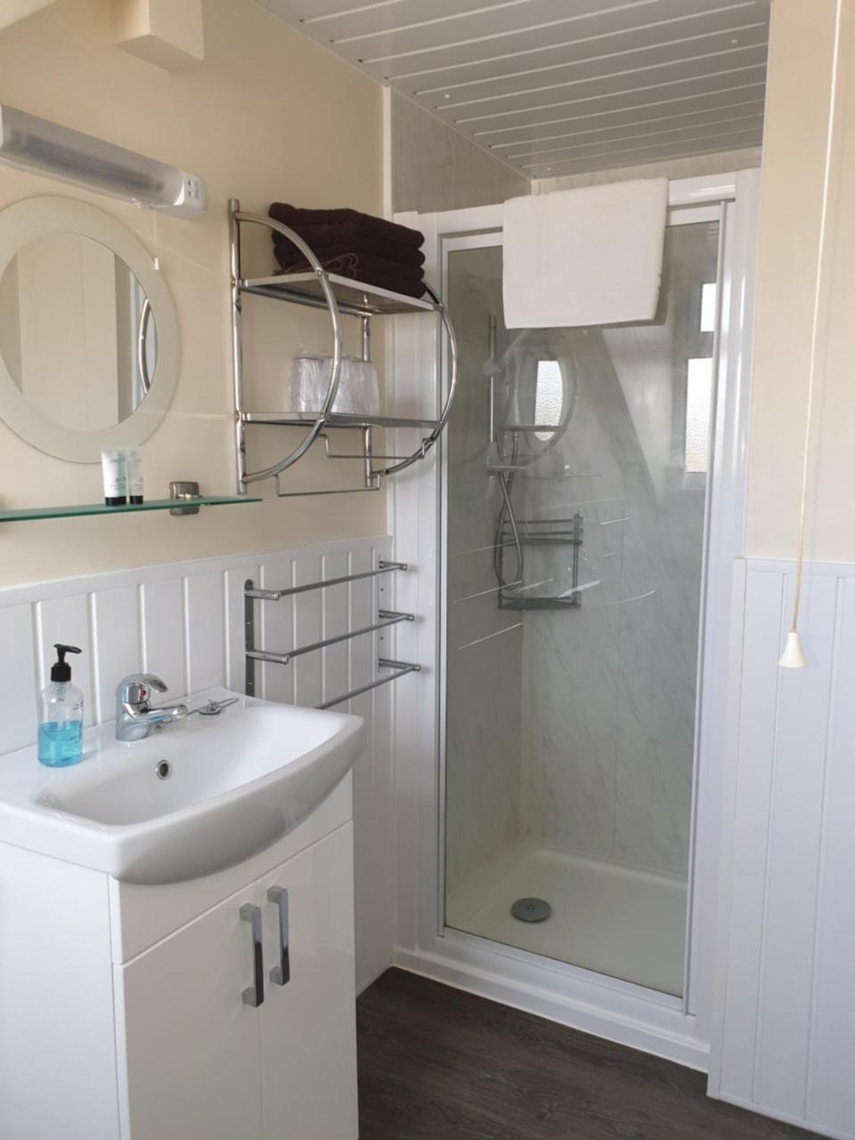 Crofton Guest House 웨이머스만 외부 사진